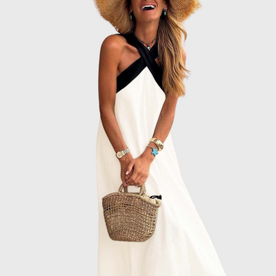 Sukienka z Krzyżowym Dekoltem