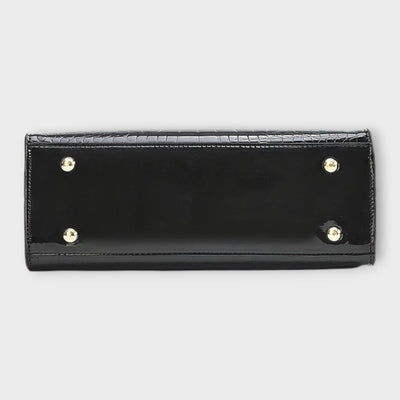 Lora. - Torebka z błyszczącym wzorem krokodyla