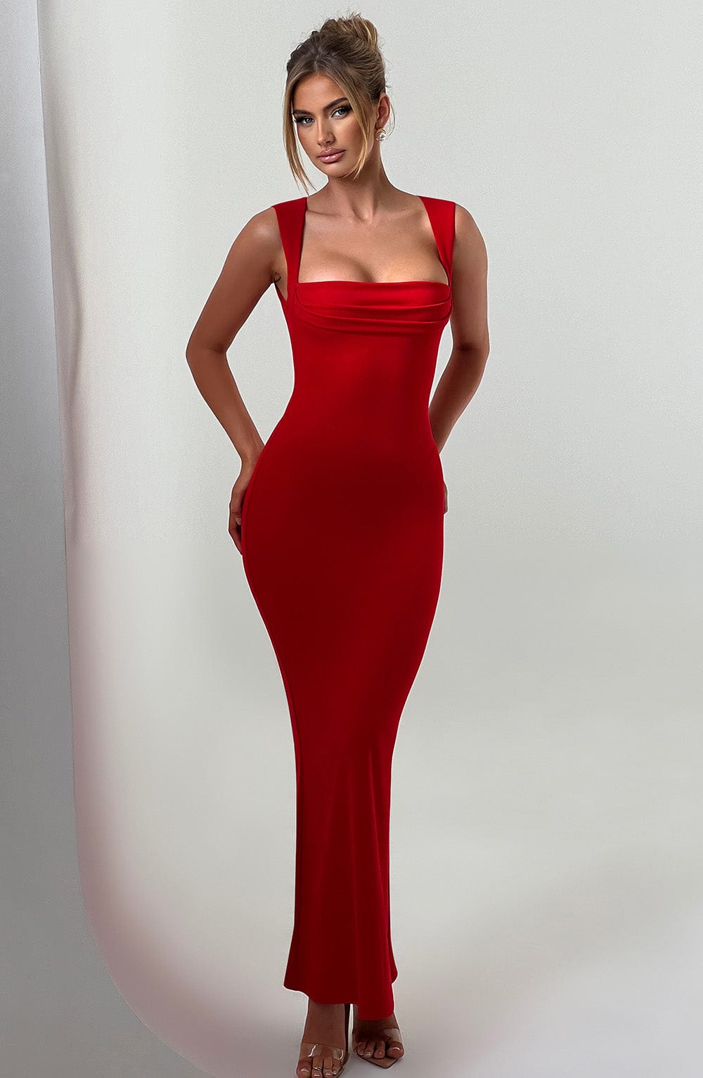 Ponadczasowa Sukienka Bodycon