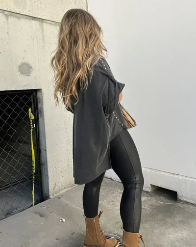 Bella™ | Oversized T-shirt z wyrazistymi detalami