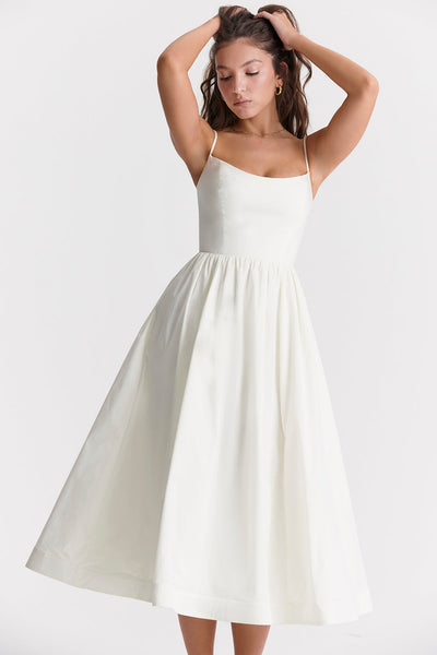 Elegancka Sukienka Świętej